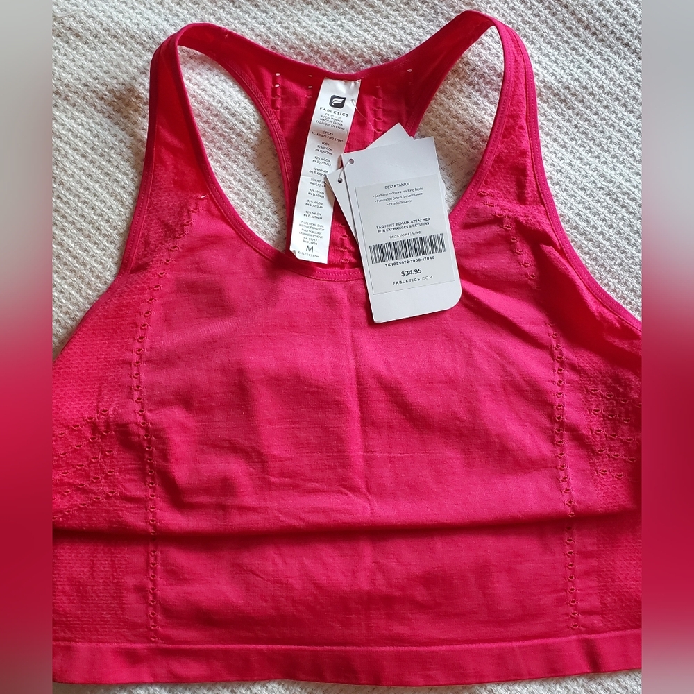 NWT Fabletics Delta Tank - size M